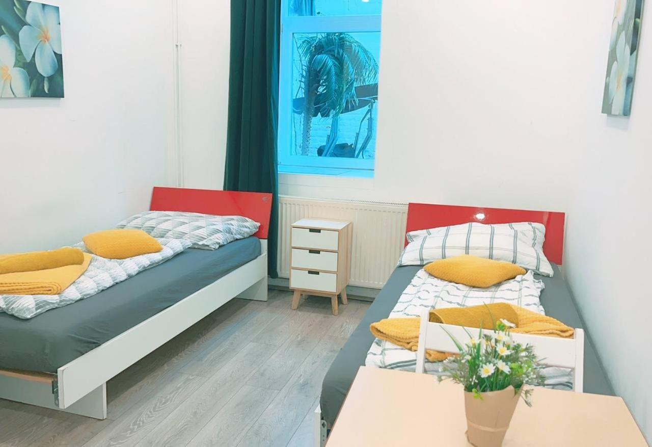 Comfort Triple Room Hn เวียนนา ภายนอก รูปภาพ